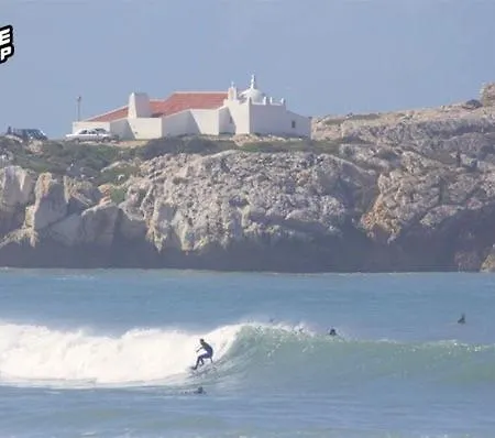 Apartman Estudios Lagido - Peniche Surf Camp Working Space & Surf *