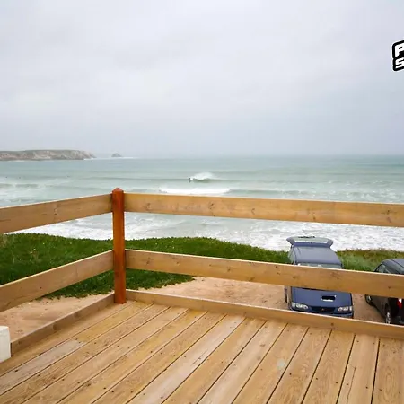 Estudios Lagido - Peniche Surf Camp Working Space & Surf