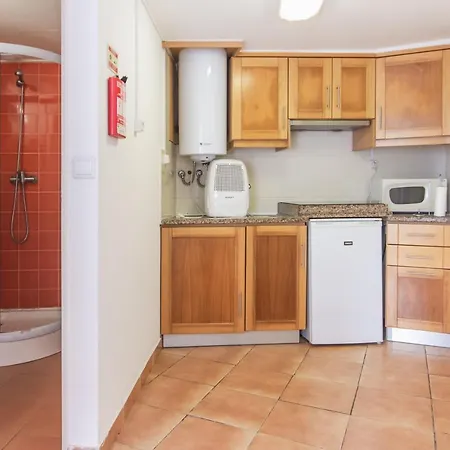 Estudios Lagido - Peniche Surf Camp Working Space & Surf Apartman