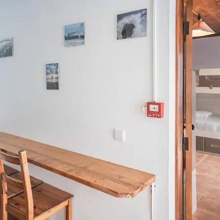 Apartment Estudios Lagido - Peniche Surf Camp Working Space & Surf