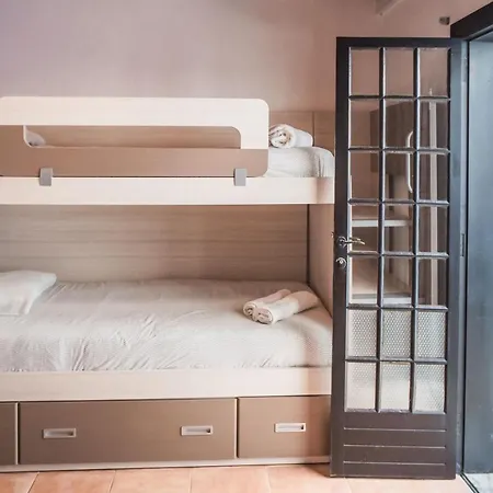 Apartman Estudios Lagido - Peniche Surf Camp Working Space & Surf *