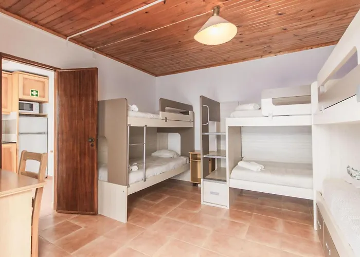 Estudios Lagido - Peniche Surf Camp Working Space & Surf