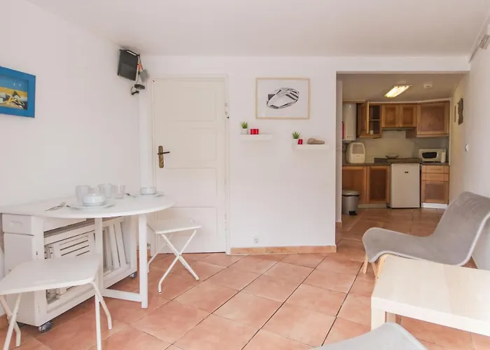 Estudios Lagido - Peniche Surf Camp Working Space & Surf *